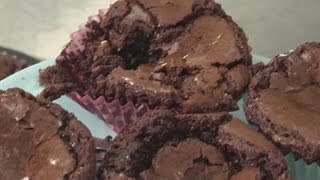 How To Bake Brownie Cupcakes [upl. by Layne]