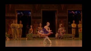 La bayadère Variation Gamzatti Valentine Colasante [upl. by Hehre]