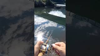 Video of an elderly amateur trying bass fishing using old tackle [upl. by Gesner]