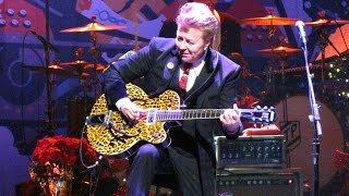 Run Run Rudolph Brian Setzer Live [upl. by Spanos]