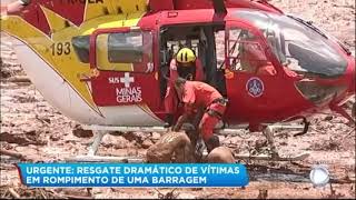 Corpo de Bombeiros faz resgate dramático de vítimas do rompimento de barragem [upl. by Eiramanel]