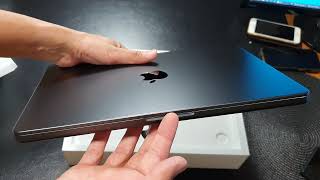 MacBook Pro 2023 Unboxing amp First Impressions OMG THIS NOTCH [upl. by Dow]