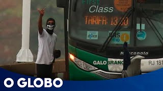 O sequestro do ônibus na Ponte RioNiterói [upl. by Evey]