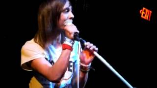 Pierce The Veil Kissing In Cars acoustic Soma 2010 [upl. by Ennovehc64]