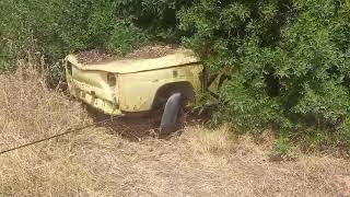 Récupération des voiture de Collection abandonné [upl. by Llewop867]