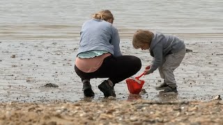 Visitors hit the beach in Southend after coronavirus lockdown measures partially eased [upl. by Beckett]