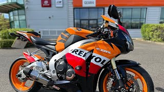 Honda Fireblade CBR 1000RR Repsol edition hondamotorcycles fireblade1000rr repsolhonda [upl. by Gerard16]