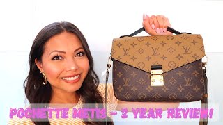 Louis Vuitton Pochette Metis Reverse Monogram Canvas 2 year review  Wear and Tear  WIMB 😍💕❤️ [upl. by Zusman]