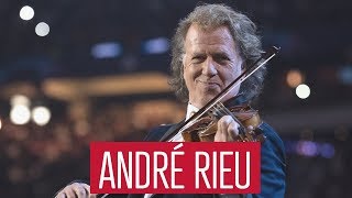 André Rieu warmt ArenA op voor Ajax  Real Madrid [upl. by Ilenna]