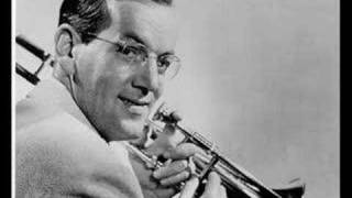 Glenn Miller amp His Orchestra  A String of Pearls [upl. by Hightower]