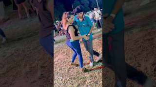 A bailar chamametropical 🕺 💃🏾 en pista de tierra [upl. by Adirem]