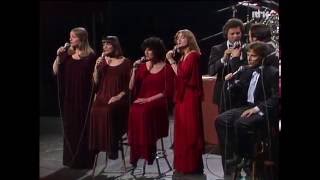 Swingle II The Swingle Singers  Bourrée Bach  Live in Norway 1978 [upl. by Nilekcaj]