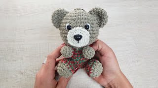 Chaveiro de Crochê Amigurumi Ursinho [upl. by Mcwherter819]