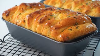 Garlic And Scallions Cheese Bread Pull Apart [upl. by Caitrin]