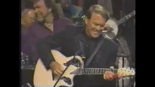 Glen Campbell  Ryman Country Homecoming 1999  Gentle on My Mind amp Crying [upl. by Hsihsa5]