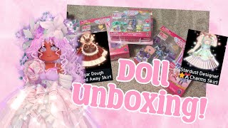 Royale High Dolls unboxing  baking amp art [upl. by Ladnyc]