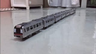 【兩鐵合併即將踏入17週年】TAKARA TOMY／Plarail：港鐵載客列車（1998  現在）高級套裝  進入隧道（Trailer 127） [upl. by Naved]