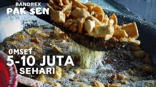 Lebih 5000 Pisang Goreng Habis dalam Hitungan Jam [upl. by Avrenim478]