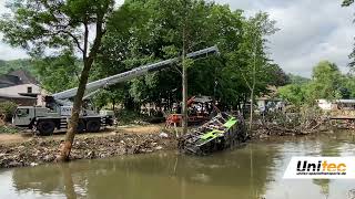 Bergung Linienbus im Kurpark von Gemünd nach Hochwasser [upl. by Akcinehs531]