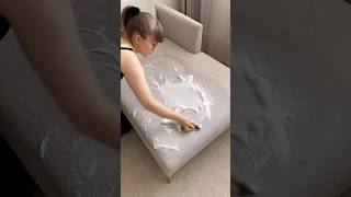 Sofa reinigen Flecken aus Sofa entfernen Reinigung Couch Haushaltstipps Putzroutine cleaningtips [upl. by Myna738]