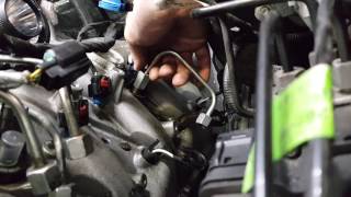 9903 Ford 73 Powerstroke EASY injector removal [upl. by Bresee488]