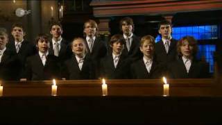 KNABENCHOR HANNOVER  Stille Nacht Heilige Nacht [upl. by Wurst344]