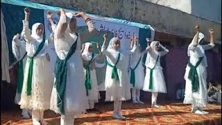 main Pakistan Hoon  Milli Naghma performance [upl. by Oicnedurp]