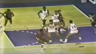 Willis Reed 34pts vs Kareem AbdulJabbar Highlights [upl. by Esdras]