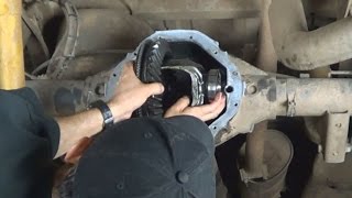 Dodge RAM 1500 Noisy Rear Differential Diagnose and Repair Part Two [upl. by Yelsnik]