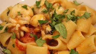 Come fare una Meravigliosa Pasta con le seppie [upl. by Laekim]