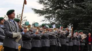 Hymne allemand joué par la Musique de la Bundeswehr de Siegburg [upl. by Eemaj388]