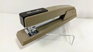 Swingline 747 Business Stapler Review Is It Any Good 2023 [upl. by Hajile]