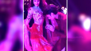 Jhanvi Kapoor Dance Video Went Viral With Her Boyfriend Shikhar Pahariya [upl. by Byers]