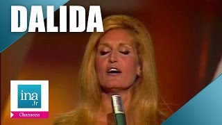 Dalida quotIl venait davoir 18 ansquot  Archive INA [upl. by Uhthna]