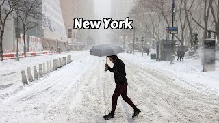 NYC Snowfall Walking Tour  Walk Through New York City 4k Snow  Manhattan Snow Storm [upl. by Htiel862]