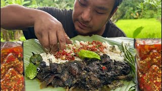 Black sesame seeds cook with smoked chicken  homemade chilly sauce  kents vlog [upl. by Ednalrim404]