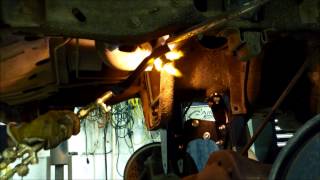 Rough Country4 Inch Lift Kit Installation Part 2 96 Ford F250 [upl. by Fulbright]