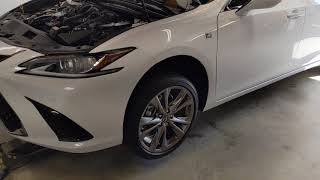 2020 Lexus ES 350 oil change tips [upl. by Trovillion707]