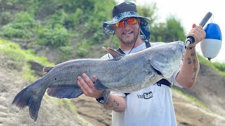 Alligator Gar Fishing On The Trinity River In TEXAS‼️  PB MONSTER CATFISH‼️ [upl. by Trinidad844]