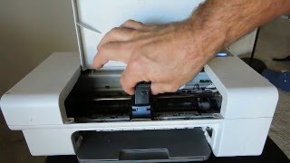 Changing Ink Lexmark z735 Printer [upl. by Dranyar]