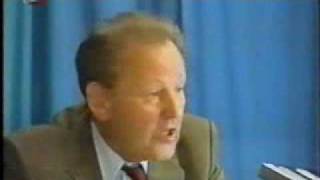 Milouš Jakeš 1989 Červený hrádek  ekonomické otázky sestřih [upl. by Honniball108]