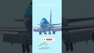 Air Force One Infinite Flight Landing at Hong Kong VHHH 🌏✈️ shorts [upl. by Sheffie7]