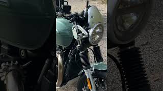 Brixton Chromwell 1200 amp Triumph Bonneville T120 Custom [upl. by Groveman528]