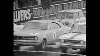 Production Touring Car Race Warwick Farm Raceway 1969 [upl. by Nosiram]