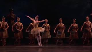 LA BAYADÈRE  Gamzatti Variation  Act 2 Natalia Osipova  Royal Ballet [upl. by Anyal]