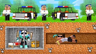 VILLAGERS ARRESTED ME IN THIS SECURITY PRISON in Minecraft😮 [upl. by Menis]