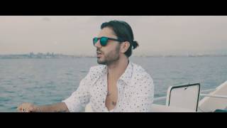 Gianni Fiorellino Lui che ne sa Official Video [upl. by Yehtomit]