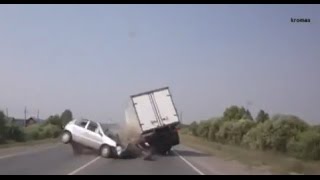 compilation dAccident de voiture n°1 [upl. by Verdi317]