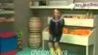 Quico bailando en la tienda de donramon [upl. by Repotsirhc]