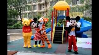 Disney mascot show  MascotShowscom [upl. by Hiram93]